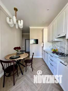 1-к квартира, посуточно, 40м2, 5/5 этаж