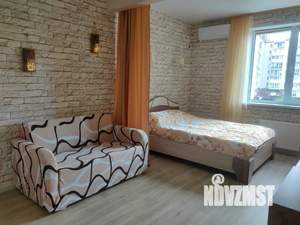 1-к квартира, посуточно, 40м2, 4/9 этаж