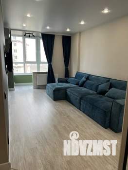 1-к квартира, посуточно, 37м2, 9/21 этаж