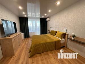 1-к квартира, посуточно, 40м2, 8/14 этаж