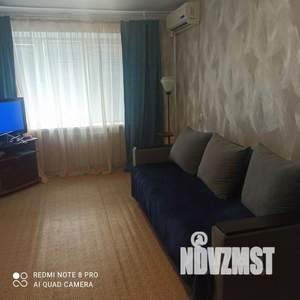 2-к квартира, посуточно, 50м2, 1/1 этаж