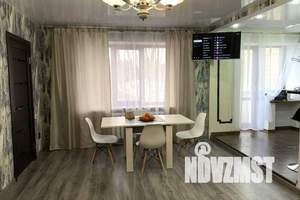 3-к квартира, посуточно, 56м2, 3/10 этаж