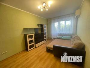 2-к квартира, посуточно, 40м2, 3/5 этаж