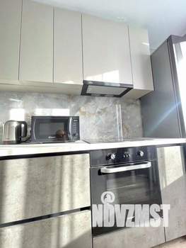 1-к квартира, посуточно, 54м2, 1/1 этаж