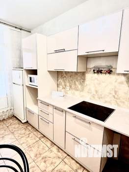 1-к квартира, посуточно, 50м2, 7/9 этаж