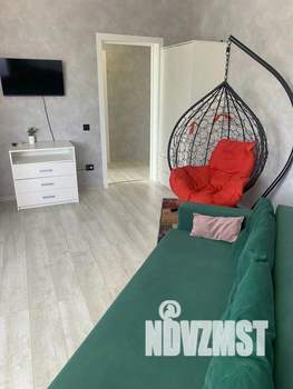 1-к квартира, посуточно, 50м2, 1/1 этаж