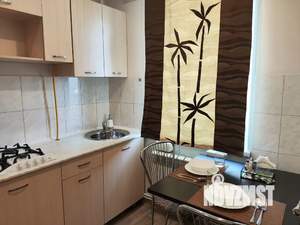 Студия квартира, посуточно, 26м2, 1/3 этаж