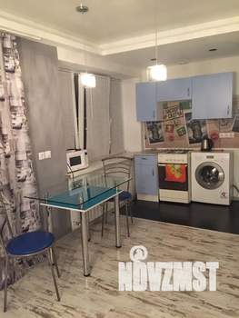 Студия квартира, посуточно, 33м2, 9/9 этаж