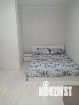 1-к квартира, посуточно, 35м2, 2/6 этаж