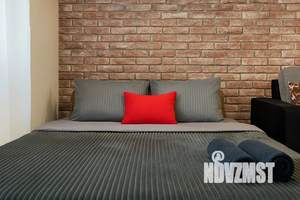 1-к квартира, посуточно, 38м2, 10/18 этаж