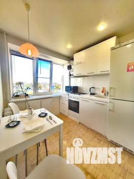 1-к квартира, посуточно, 36м2, 9/9 этаж