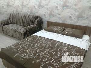 1-к квартира, посуточно, 37м2, 2/19 этаж