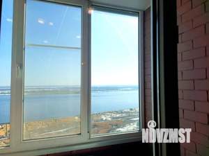 Студия квартира, посуточно, 39м2, 16/22 этаж