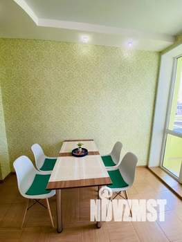 1-к квартира, посуточно, 35м2, 2/23 этаж