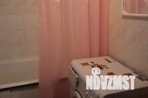 1-к квартира, посуточно, 40м2, 4/5 этаж