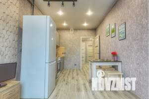 1-к квартира, посуточно, 40м2, 1/9 этаж