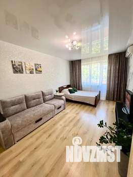 1-к квартира, посуточно, 38м2, 3/9 этаж