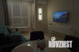 2-к квартира, посуточно, 39м2, 20/23 этаж