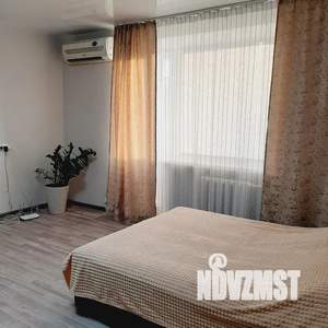 1-к квартира, посуточно, 40м2, 6/9 этаж