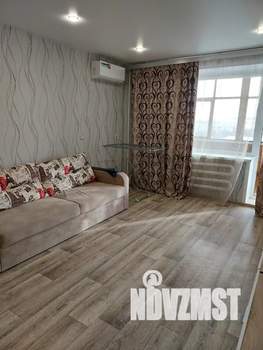 1-к квартира, посуточно, 38м2, 8/10 этаж