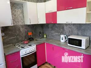 1-к квартира, посуточно, 33м2, 1/9 этаж