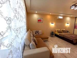 1-к квартира, посуточно, 52м2, 15/18 этаж