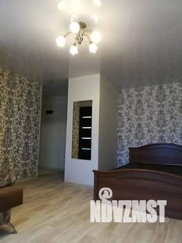 1-к квартира, посуточно, 32м2, 5/5 этаж