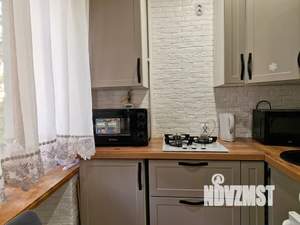 1-к квартира, посуточно, 42м2, 3/9 этаж