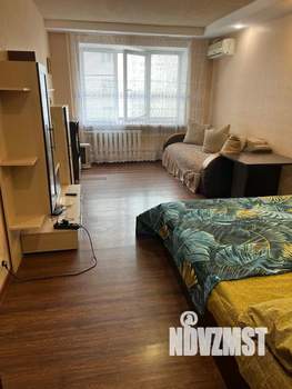 1-к квартира, посуточно, 40м2, 4/5 этаж