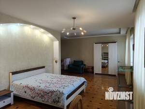 2-к квартира, на длительный срок, 137м2, 2/3 этаж