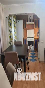 2-к квартира, посуточно, 45м2, 1/5 этаж