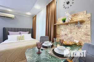 Студия квартира, посуточно, 35м2, 4/5 этаж