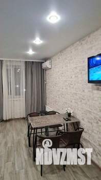 1-к квартира, посуточно, 52м2, 1/1 этаж