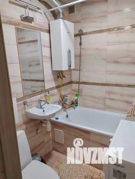 Студия квартира, посуточно, 32м2, 2/5 этаж