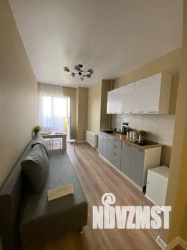 1-к квартира, посуточно, 38м2, 18/20 этаж