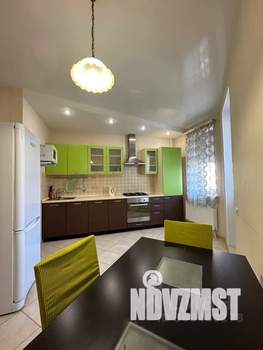 2-к квартира, посуточно, 82м2, 3/9 этаж