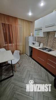 2-к квартира, посуточно, 51м2, 8/9 этаж