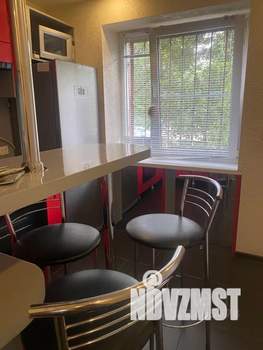 2-к квартира, посуточно, 40м2, 1/5 этаж