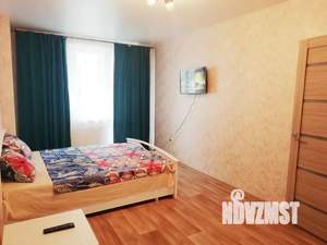 1-к квартира, посуточно, 37м2, 1/21 этаж