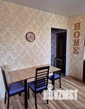 1-к квартира, посуточно, 44м2, 10/17 этаж