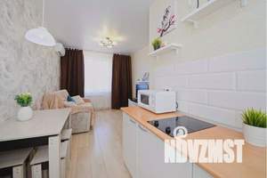 2-к квартира, посуточно, 40м2, 2/19 этаж