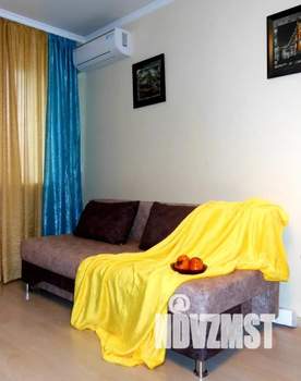 1-к квартира, посуточно, 18м2, 2/5 этаж