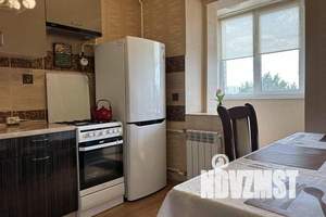 1-к квартира, посуточно, 41м2, 4/10 этаж