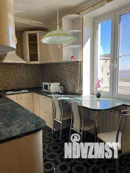 2-к квартира, посуточно, 87м2, 7/7 этаж