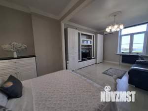 1-к квартира, посуточно, 42м2, 5/6 этаж