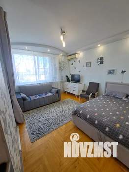 1-к квартира, посуточно, 40м2, 7/9 этаж