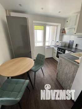 1-к квартира, посуточно, 35м2, 11/16 этаж