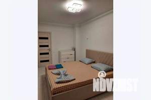 2-к квартира, посуточно, 60м2, 17/23 этаж