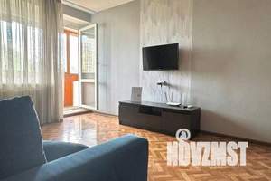 2-к квартира, посуточно, 52м2, 5/10 этаж