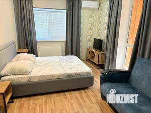 1-к квартира, посуточно, 36м2, 1/3 этаж